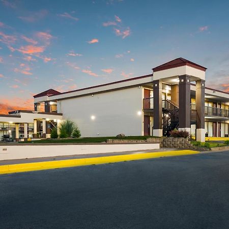 Horizon Inn & Suites Андерсон Экстерьер фото